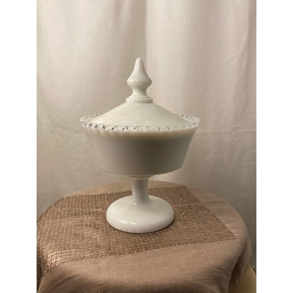 Vintage Fenton Silvercrest Ruffled Edge Milk Glass Footed Pedestal Candy Dish - Picture 3 of 15